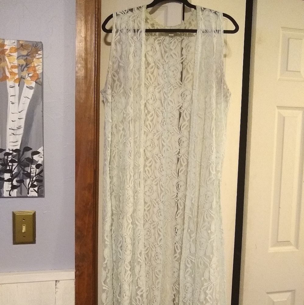 LuLaRoe Joy Vest